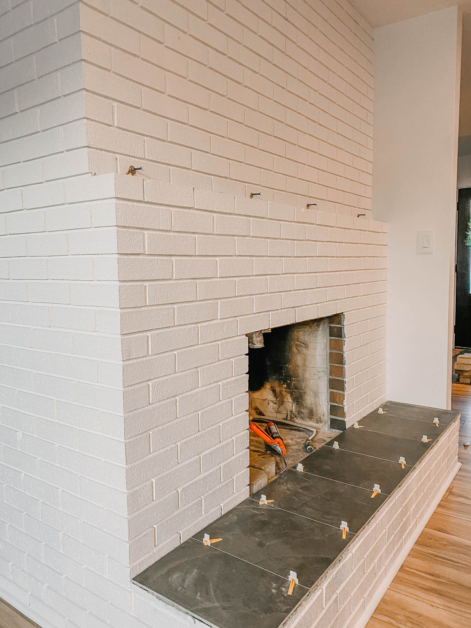 How to paint brick with a paint sprayer